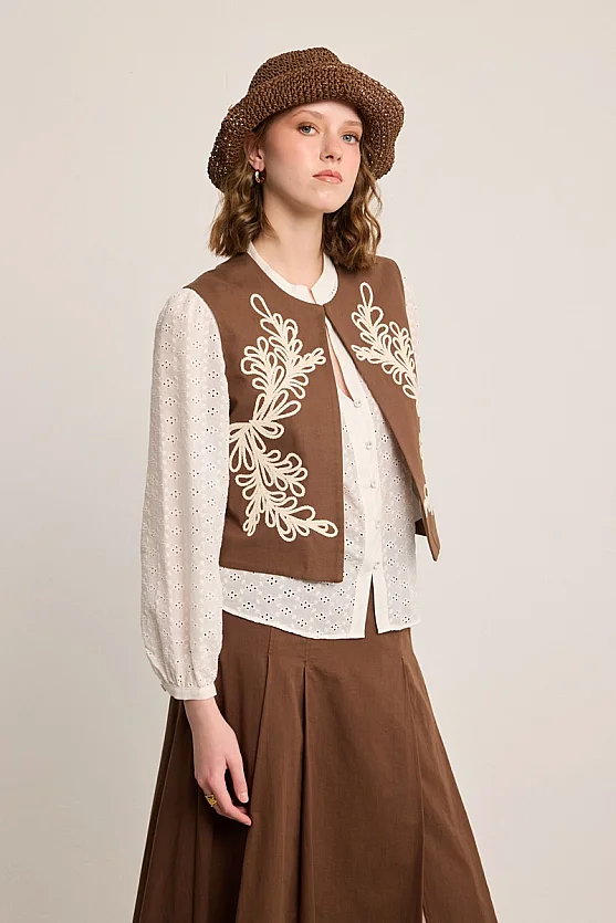 Embroidered Cotton Vest - Brown - Gusto