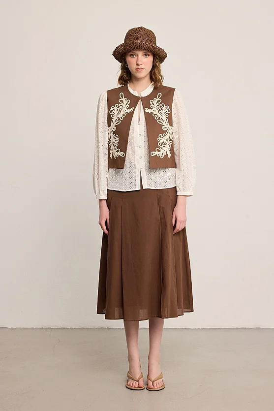 Embroidered Cotton Vest - Brown - Gusto