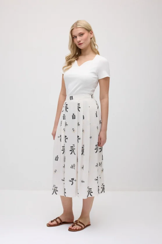 Embroidered Pleated Linen Skirt - Ecru - Gusto