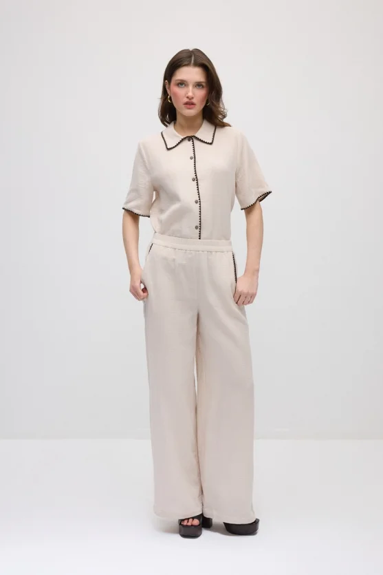 Embroidered Pockets Muslin Trousers - Beige - Gusto