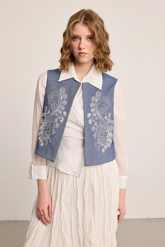 Embroidered Vest - Blue - Gusto
