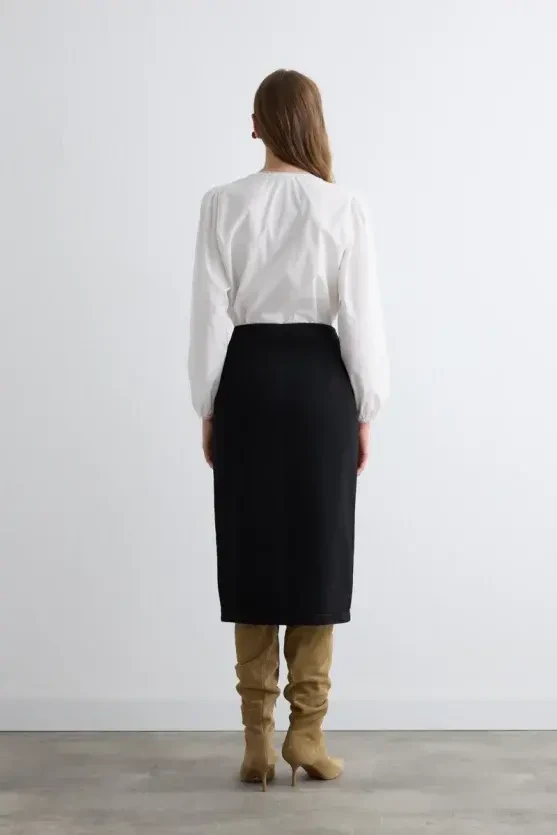 Envelope Cut Denim Skirt - Black - 5