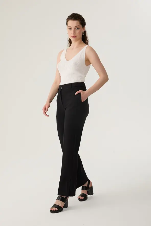 Fabric Pants with Slit - Black - 3