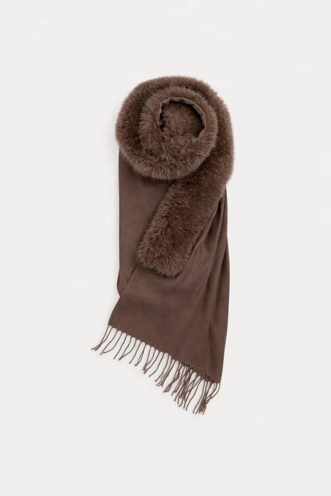 Faux Fur Shawl – Brown Brown
