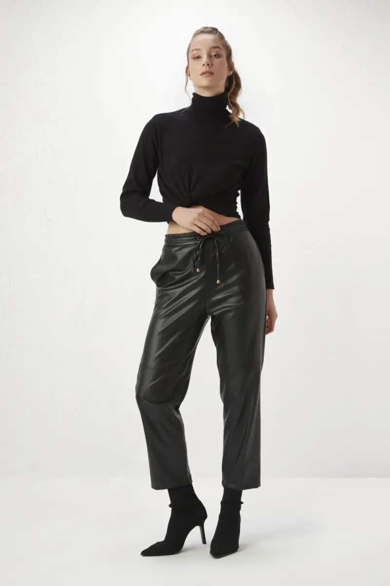 Faux Leather Pants with Elastic Waist - Black Autumn-Winter