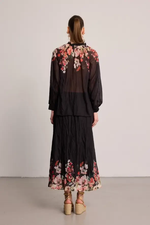 Floral Crinkle Blouse - Black - Gusto