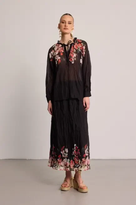 Floral Crinkle Skirt - Black Black