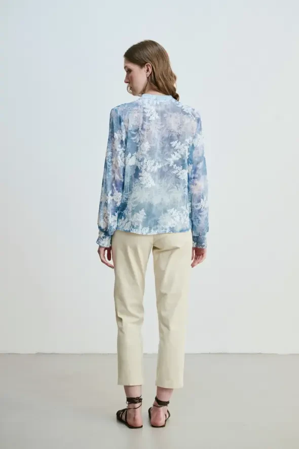 Flower Embroidery Blouse - Blue - 6