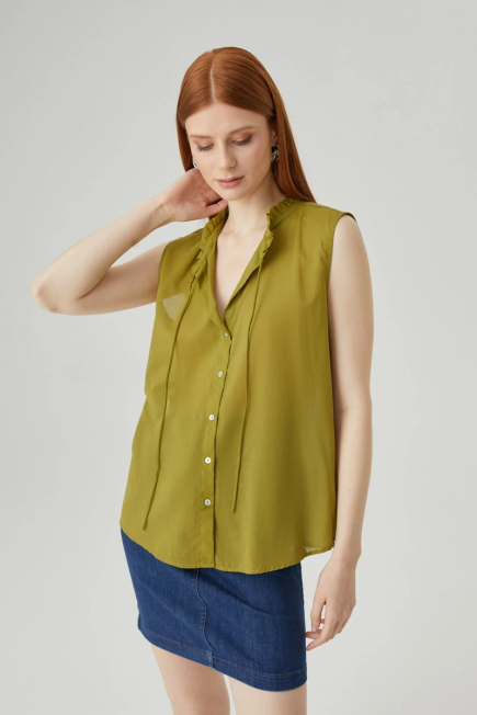 Frilled Collar Cotton Blouse - Green Green