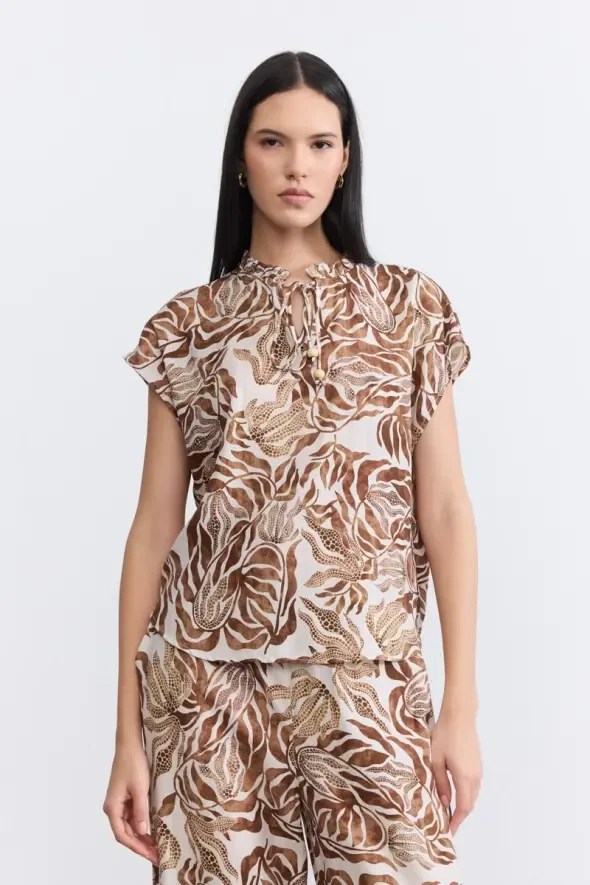 Frilled Collar Viscose Blouse - Brown - 3