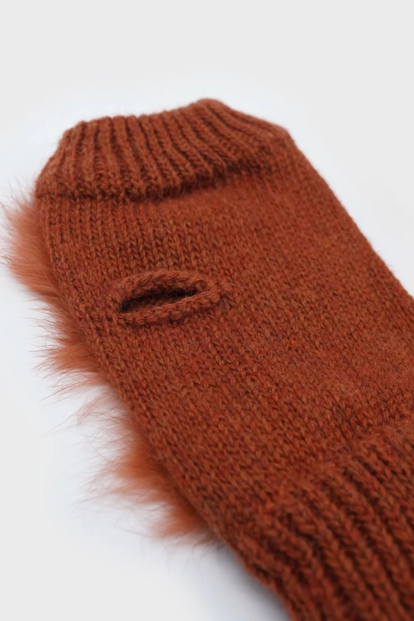 Fur Gloves with Rib Detail - Brick - 2