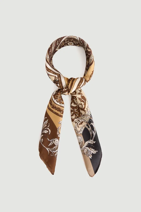 Geometric Patterned Scarf Beige - Gusto
