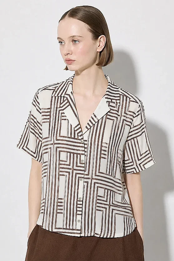 Geometric Print Short Sleeve Tencel Shirt - Brown - Gusto