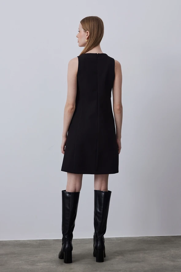 Gilet Dress with Round Neck - Black - 4