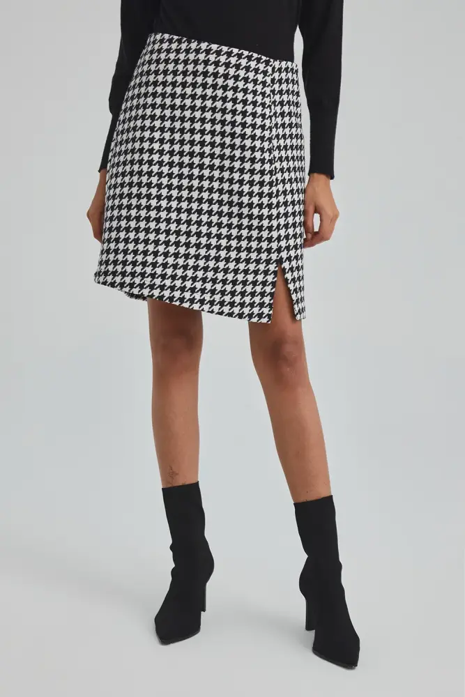 Goosefoot Mini Skirt - Black Black
