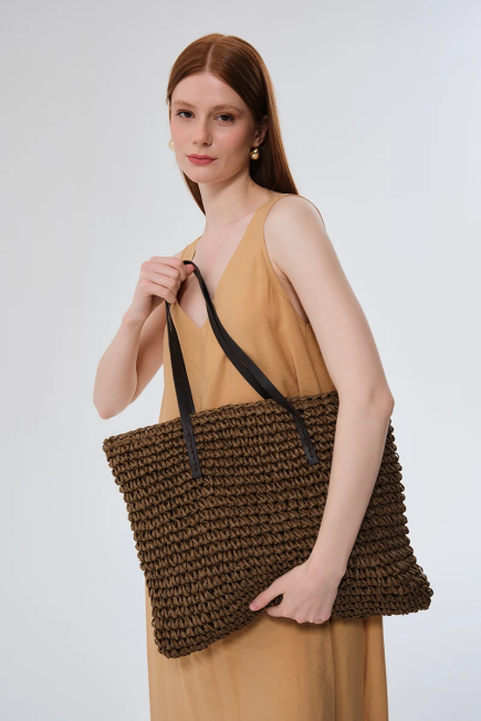 Hand-Knitted Straw Bag - Brown Brown