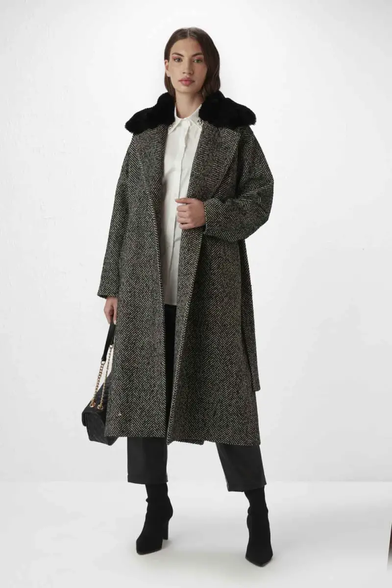 Grey wool coat with hotsell fur collar