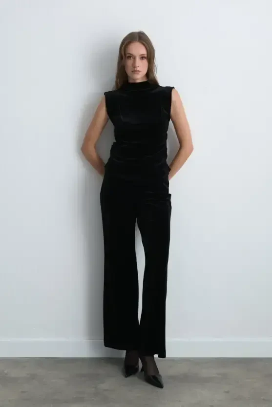 High Neck Gathered Velvet Blouse - Black - 3