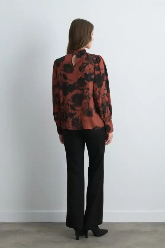 High Neck Patterned Viscose Blouse - Terracotta - 6