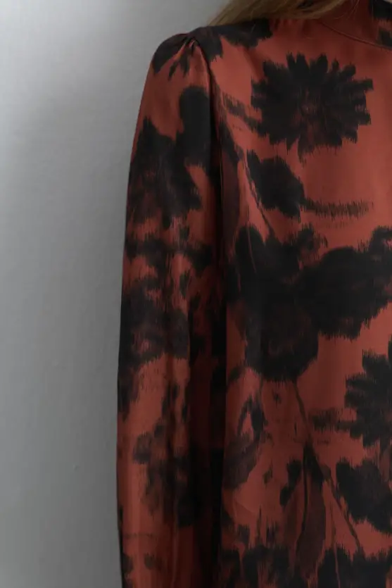High Neck Patterned Viscose Blouse Terracotta - Gusto