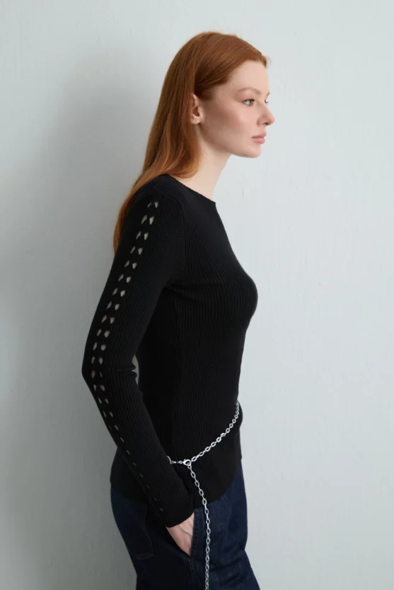 Hole Detail Knit Blouse Black - Gusto