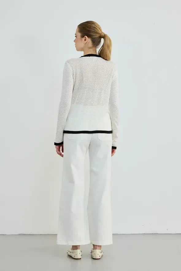 Hole Detailed Gold Buttoned Knit Cardigan - Ecru - 4