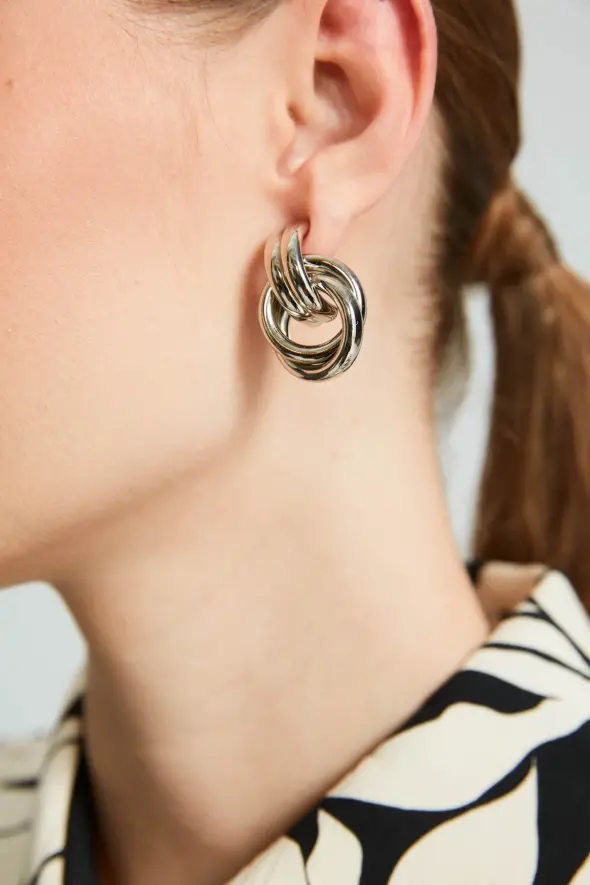 Interlocking Hoop Earrings - Silver - 1