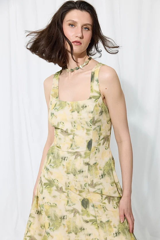İz Collection Eco-Print Square Neck Linen Dress - Green - Gusto