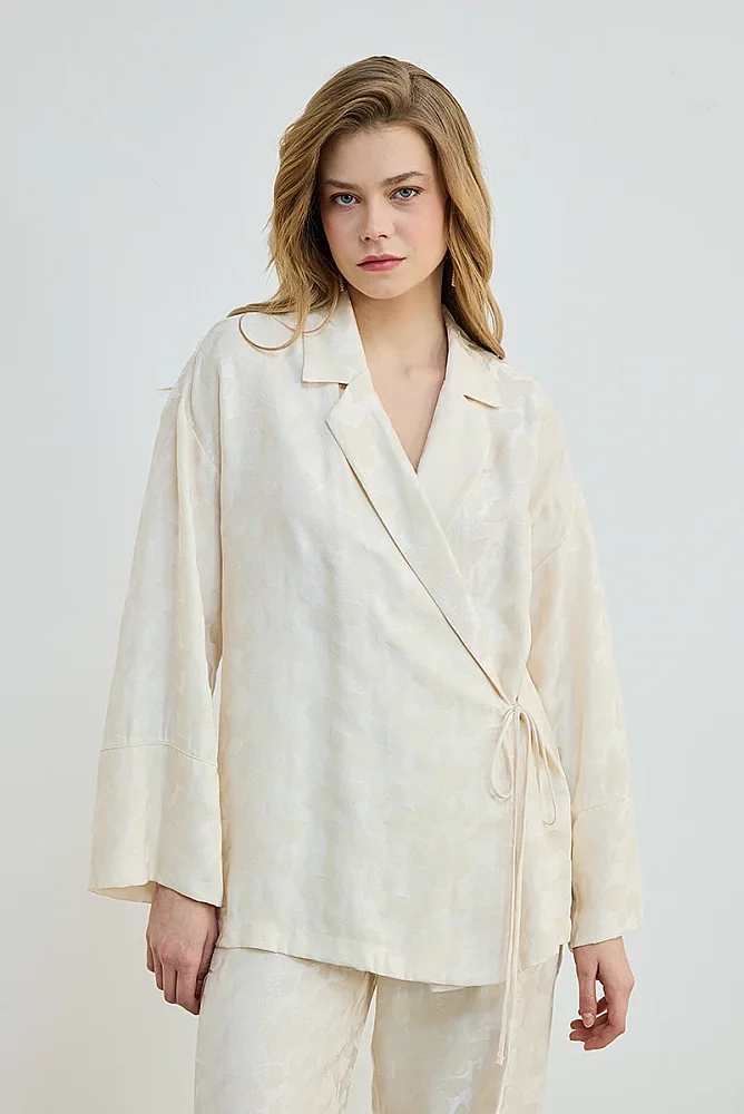Jacquard Patterned Kimono - Ecru Ecru