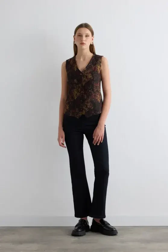 Jacquard Vest - Black - Gusto