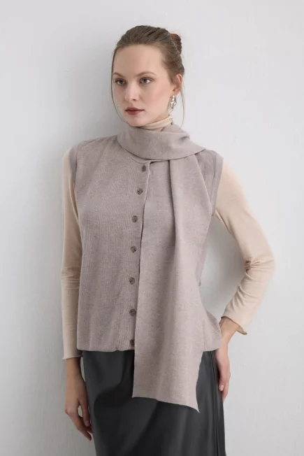 Knit Vest with Scarf Beige