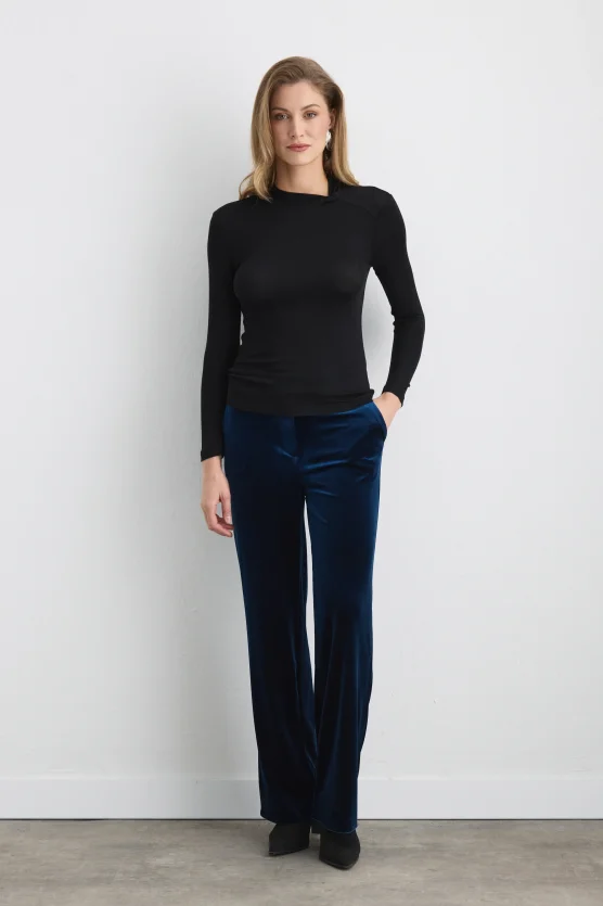 Knotted Neck Viscose Lycra Blouse Black - 2