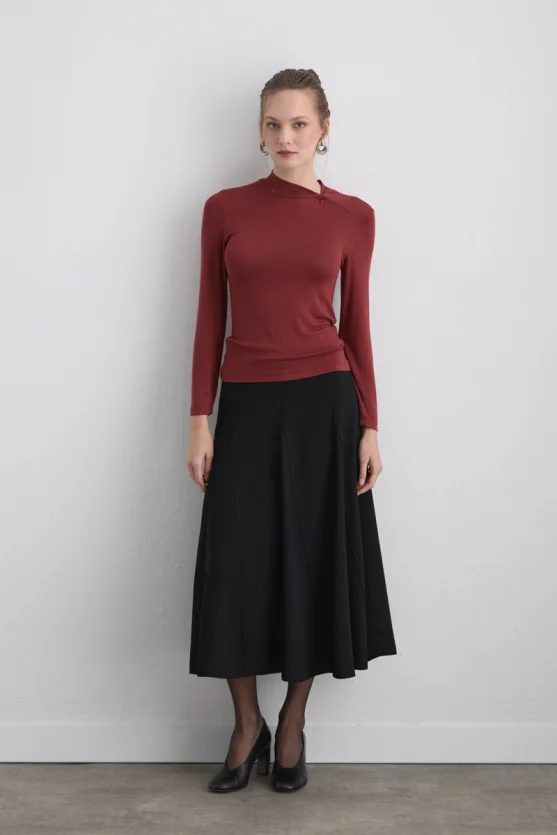 Knotted Neck Viscose Lycra Blouse Brick - 2