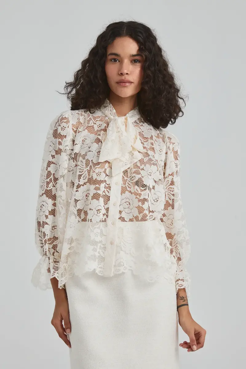 Lace Blouse Tied at the Neck - Ecru - 1