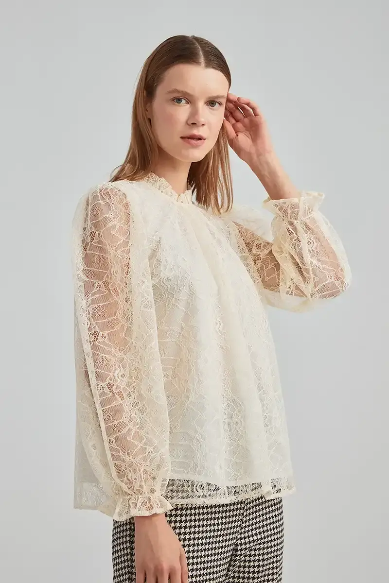 Lace Blouse with Ruffled Collar - Ecru - 1