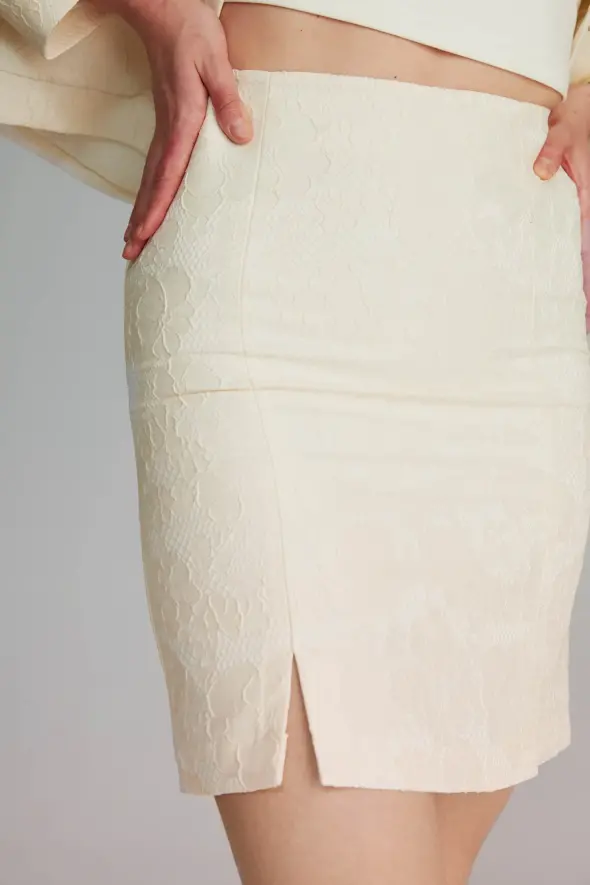 Lace Mini Skirt - Ecru - 6