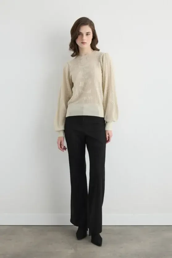 Lace Pattern Balloon Sleeve Knit Blouse - Beige - 2