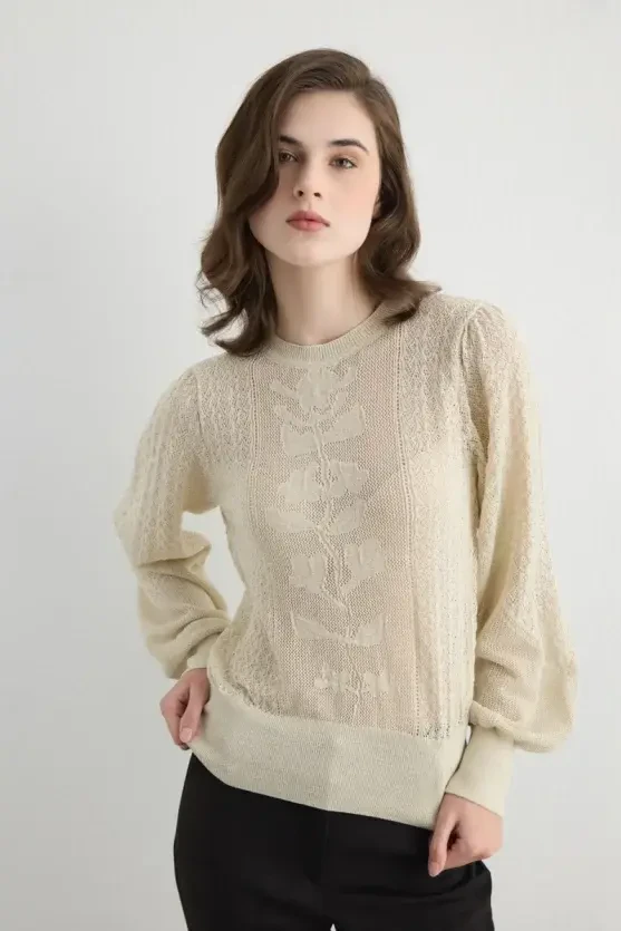 Lace Pattern Balloon Sleeve Knit Blouse - Beige - Gusto
