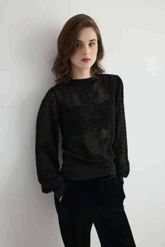 Lace Pattern Balloon Sleeve Knit Blouse - Black - Gusto