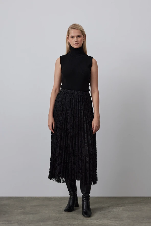 Lace Pleated Long Skirt - Black - 1