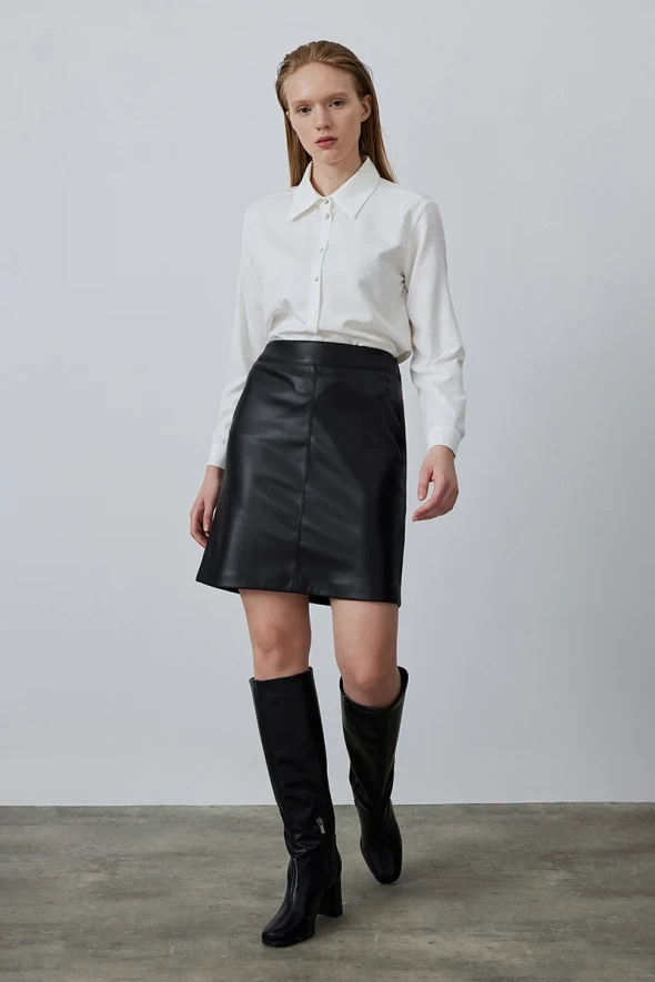 Leather Mini Skirt - Black - 3