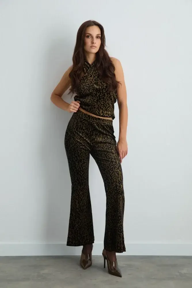 Leopard-Patterned Velvet Flared Pants - Black Black