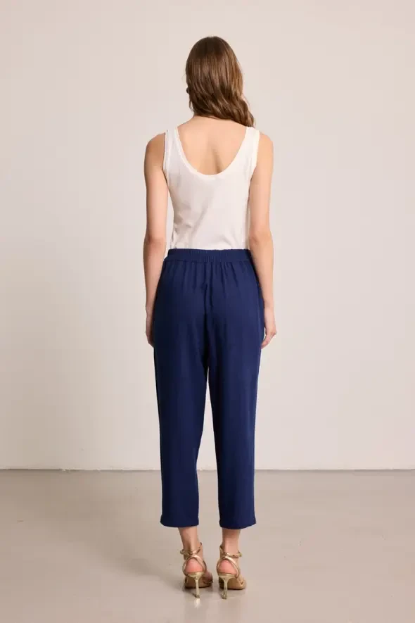 Linen Carrot Pants - Navy - 7