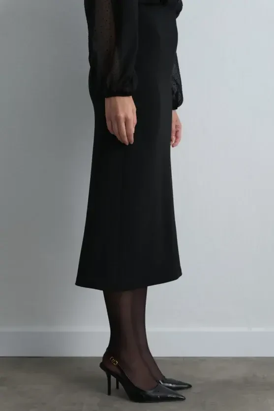 Long Crepe Jersey Skirt with Slit - Black - 4