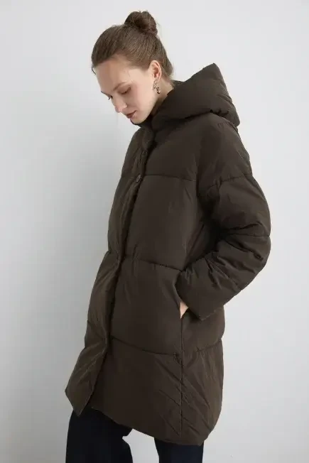 Long Hooded Puffer Jacket - Brown - Gusto (1)