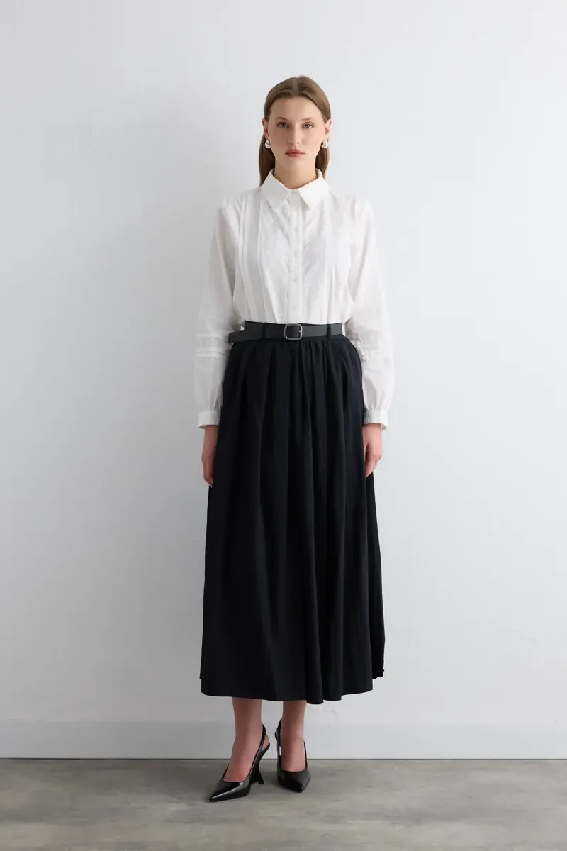 Long Skirt with Drawstring Waist - Black - Gusto