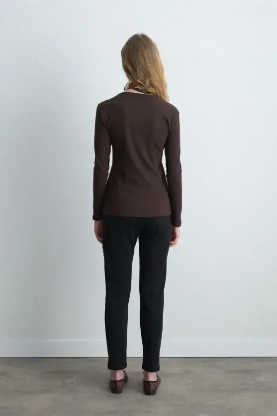 Long Sleeve Basic Cotton T-Shirt - Brown - Gusto