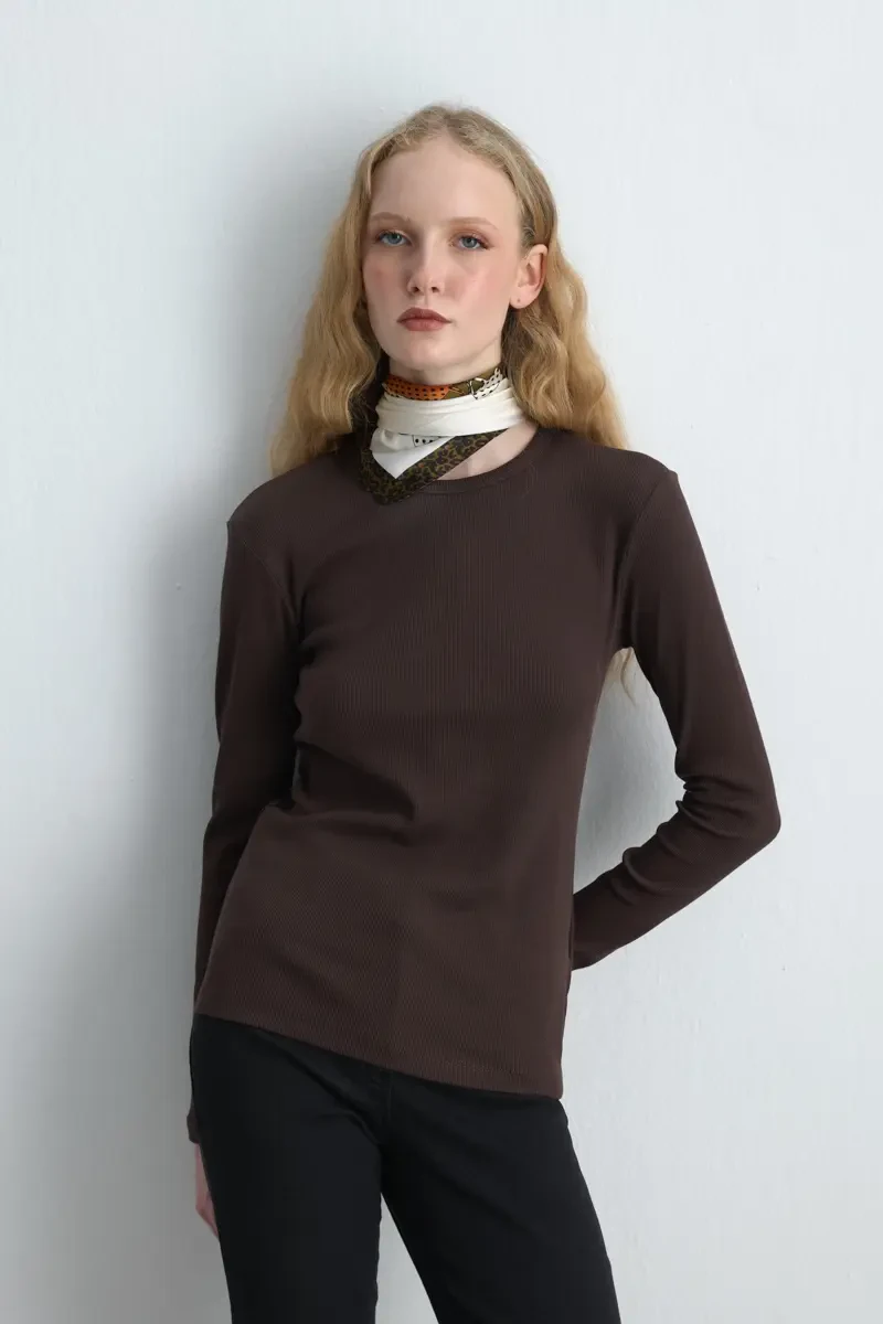 Long Sleeve Basic Cotton T-Shirt - Brown - Gusto