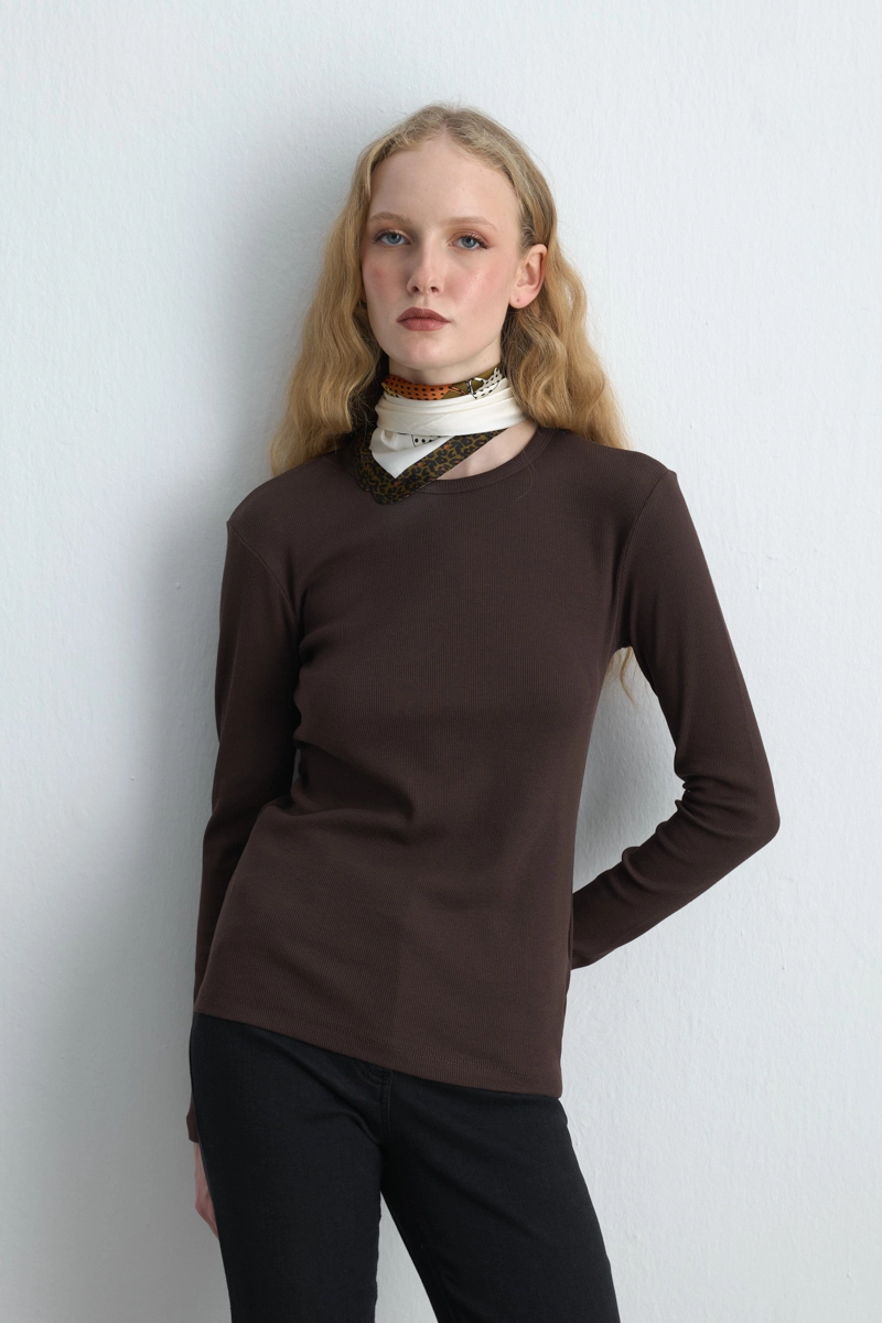 Long Sleeve Basic Cotton T Shirt Brown - Gusto