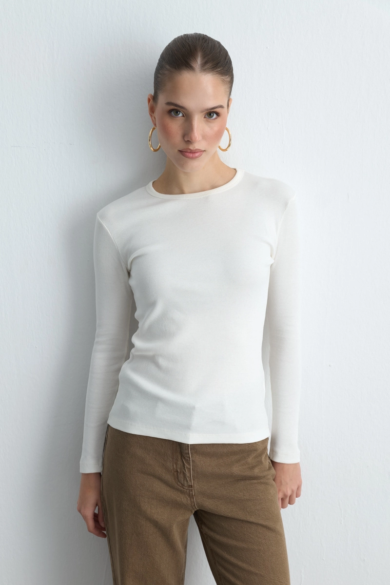 Long Sleeve Basic Cotton T-Shirt - Ecru - 1